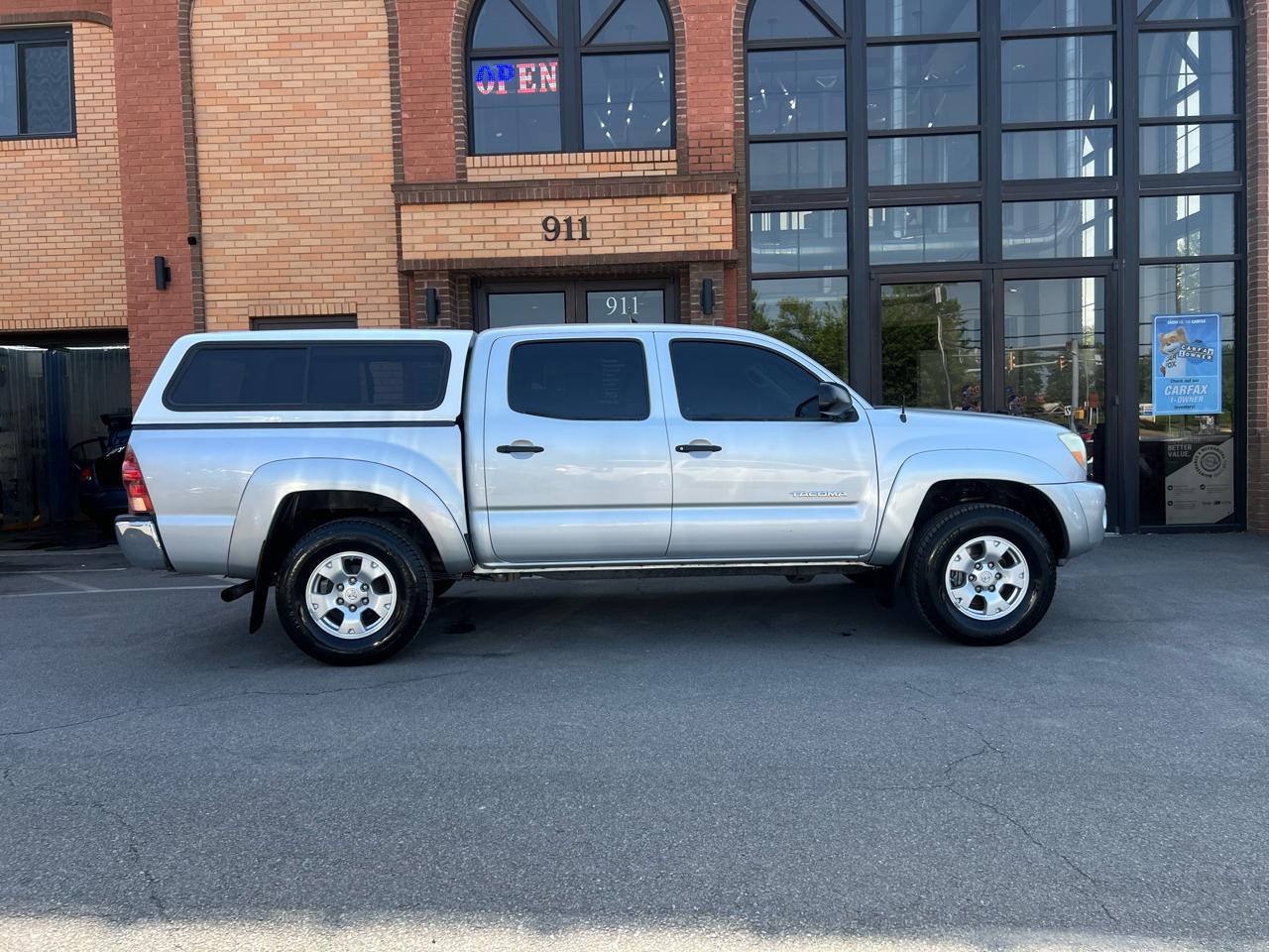 Toyota Tacoma Double Cab V6 4WD 2006