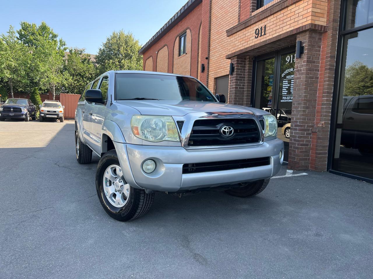 Toyota Tacoma Double Cab V6 4WD 2006