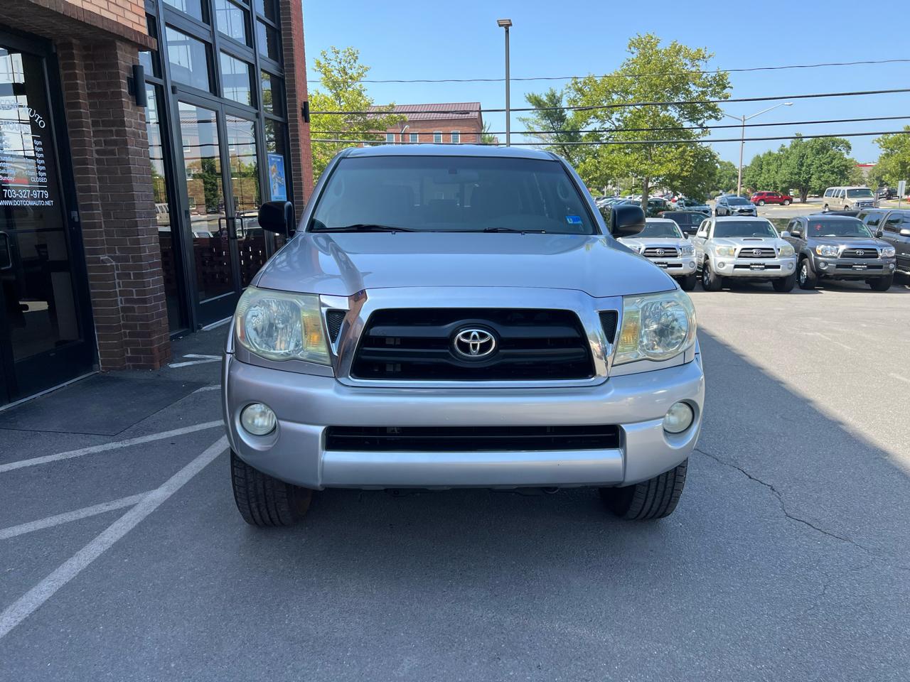 Toyota Tacoma Double Cab V6 4WD 2006
