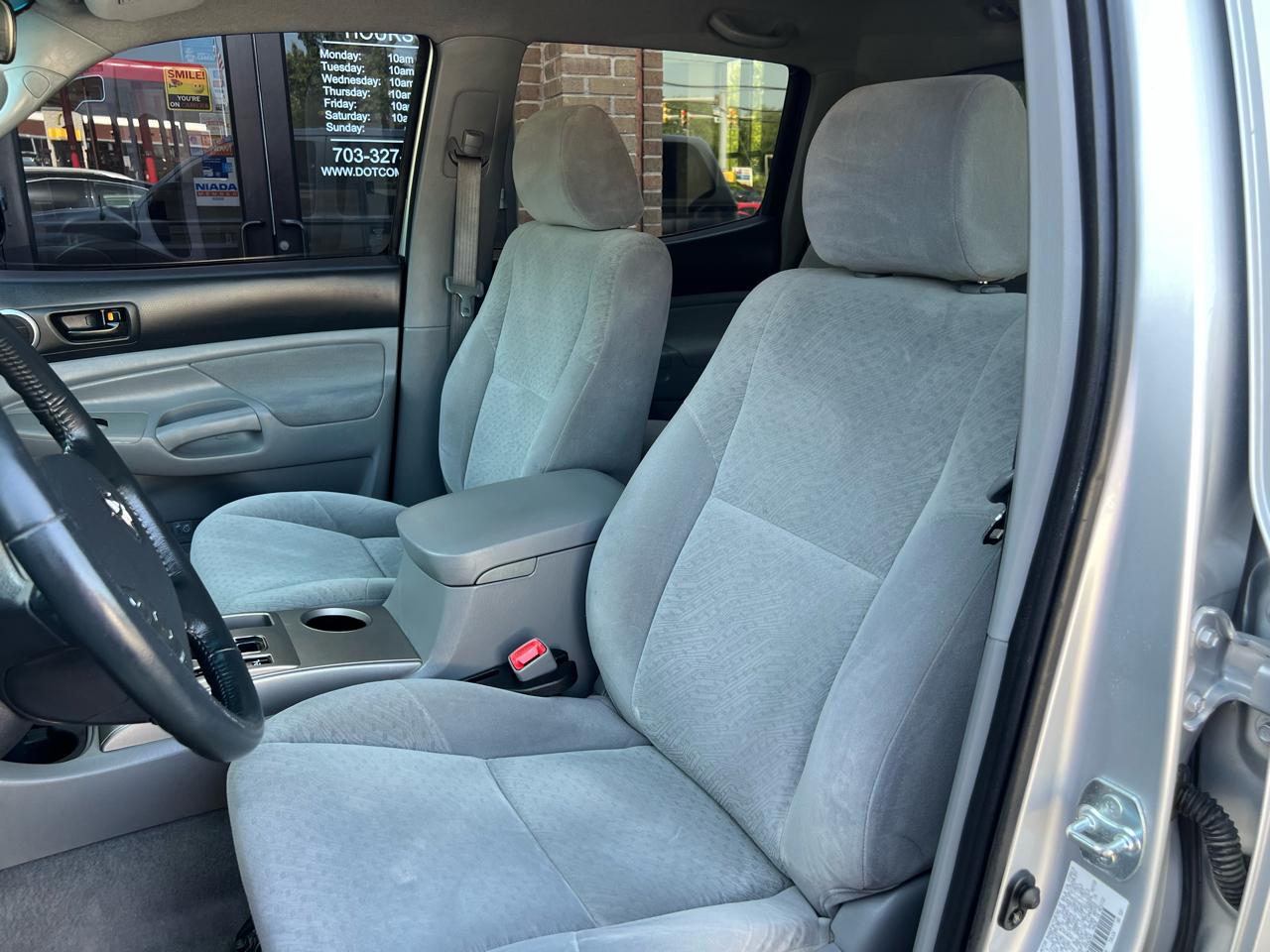 Toyota Tacoma Double Cab V6 4WD 2006