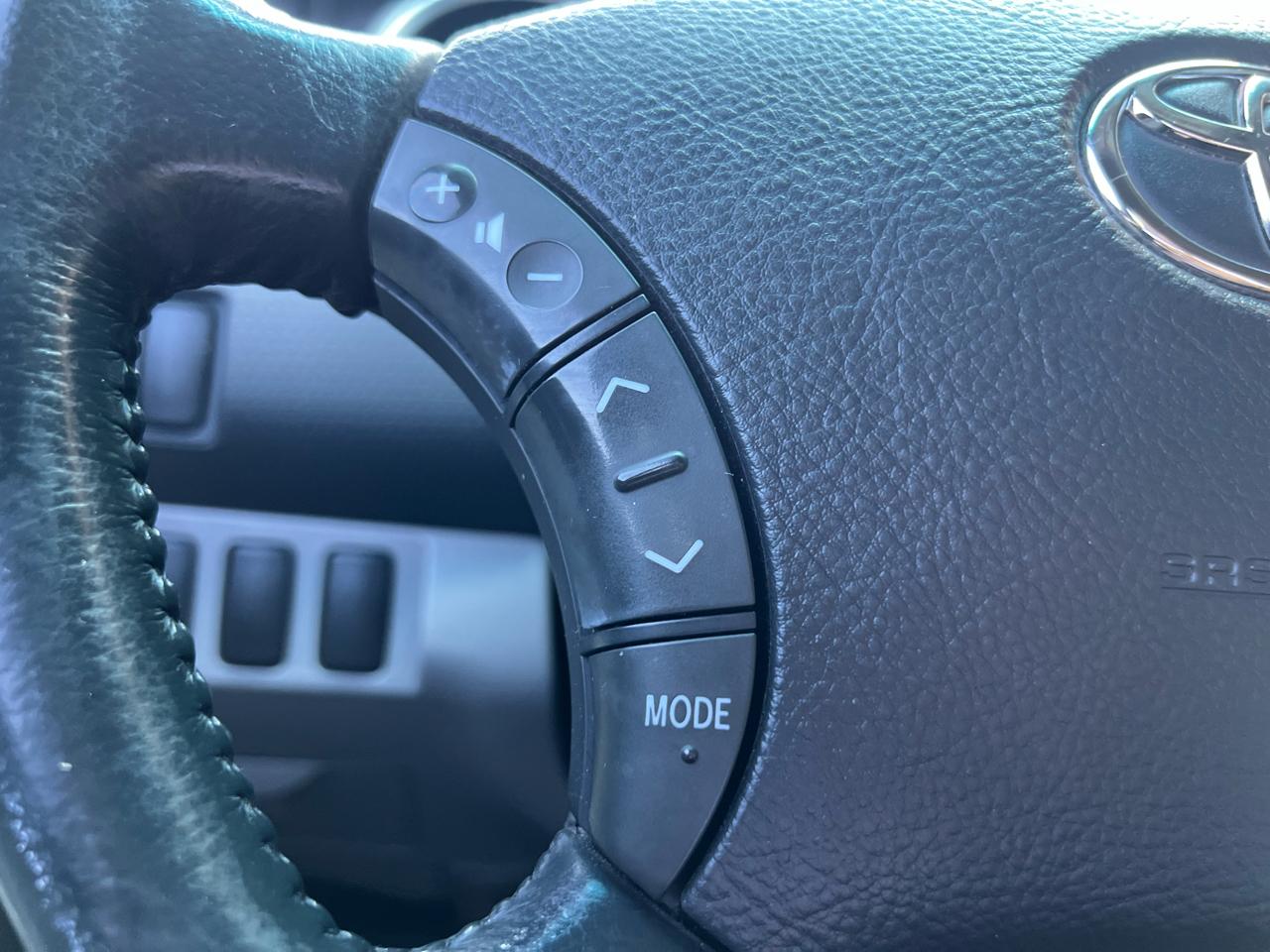 Toyota Tacoma Double Cab V6 4WD 2006