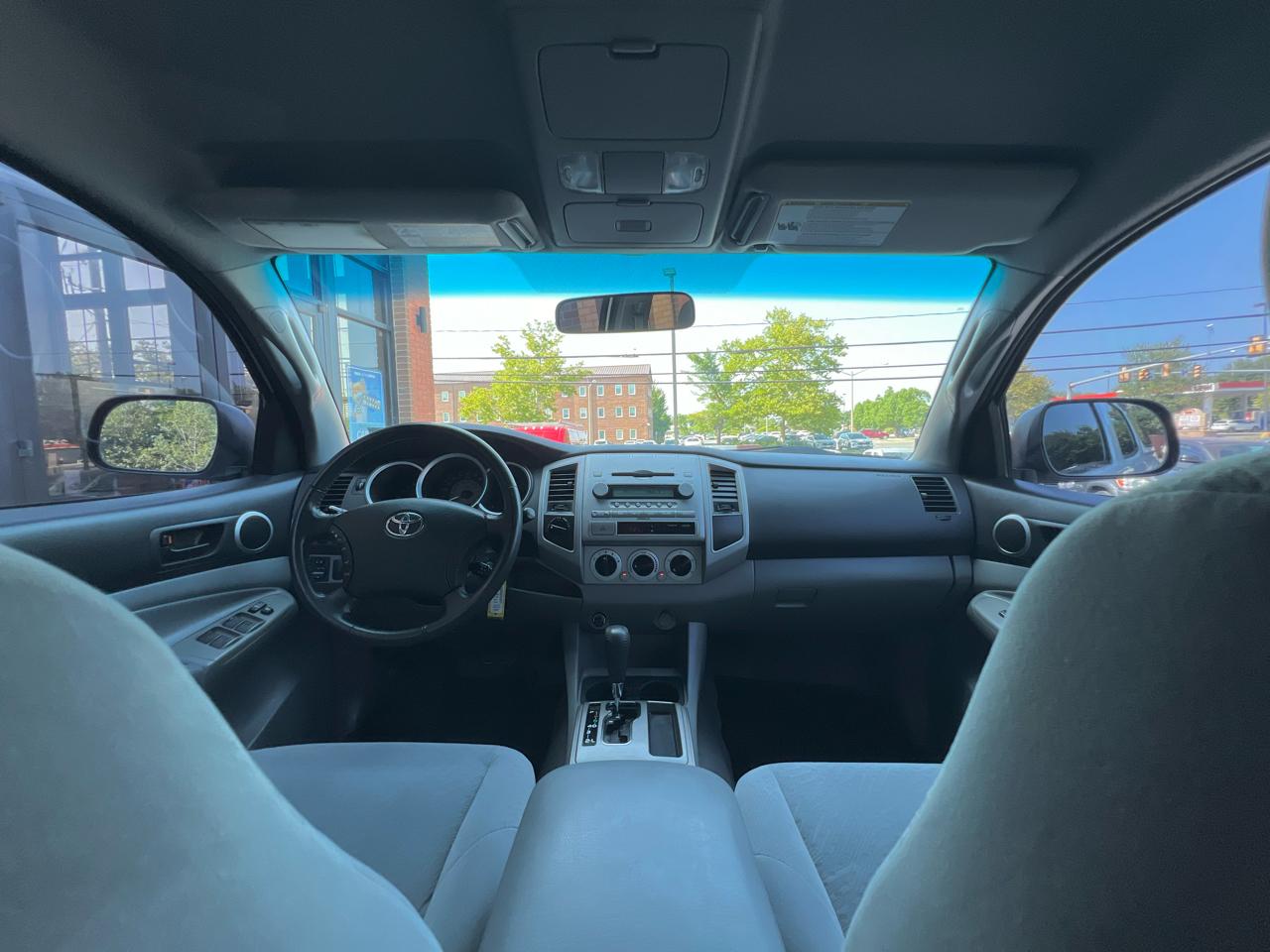 Toyota Tacoma Double Cab V6 4WD 2006