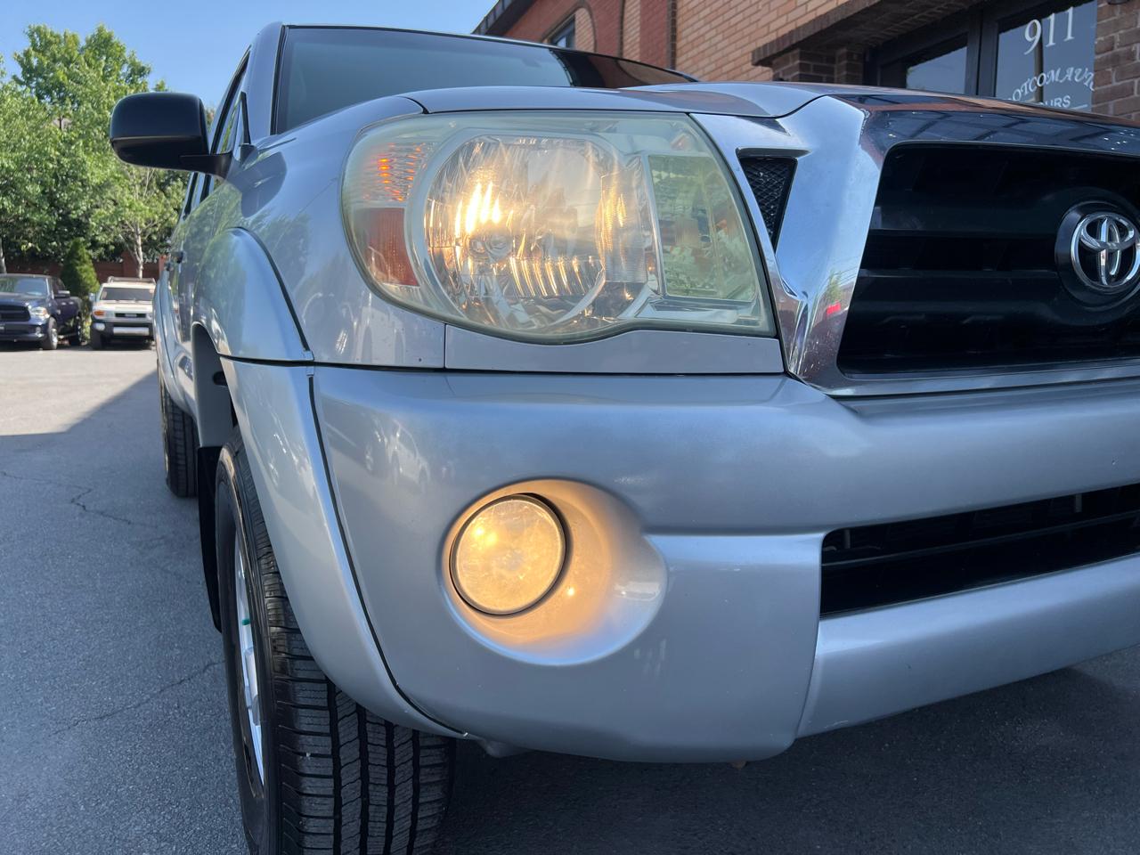 Toyota Tacoma Double Cab V6 4WD 2006