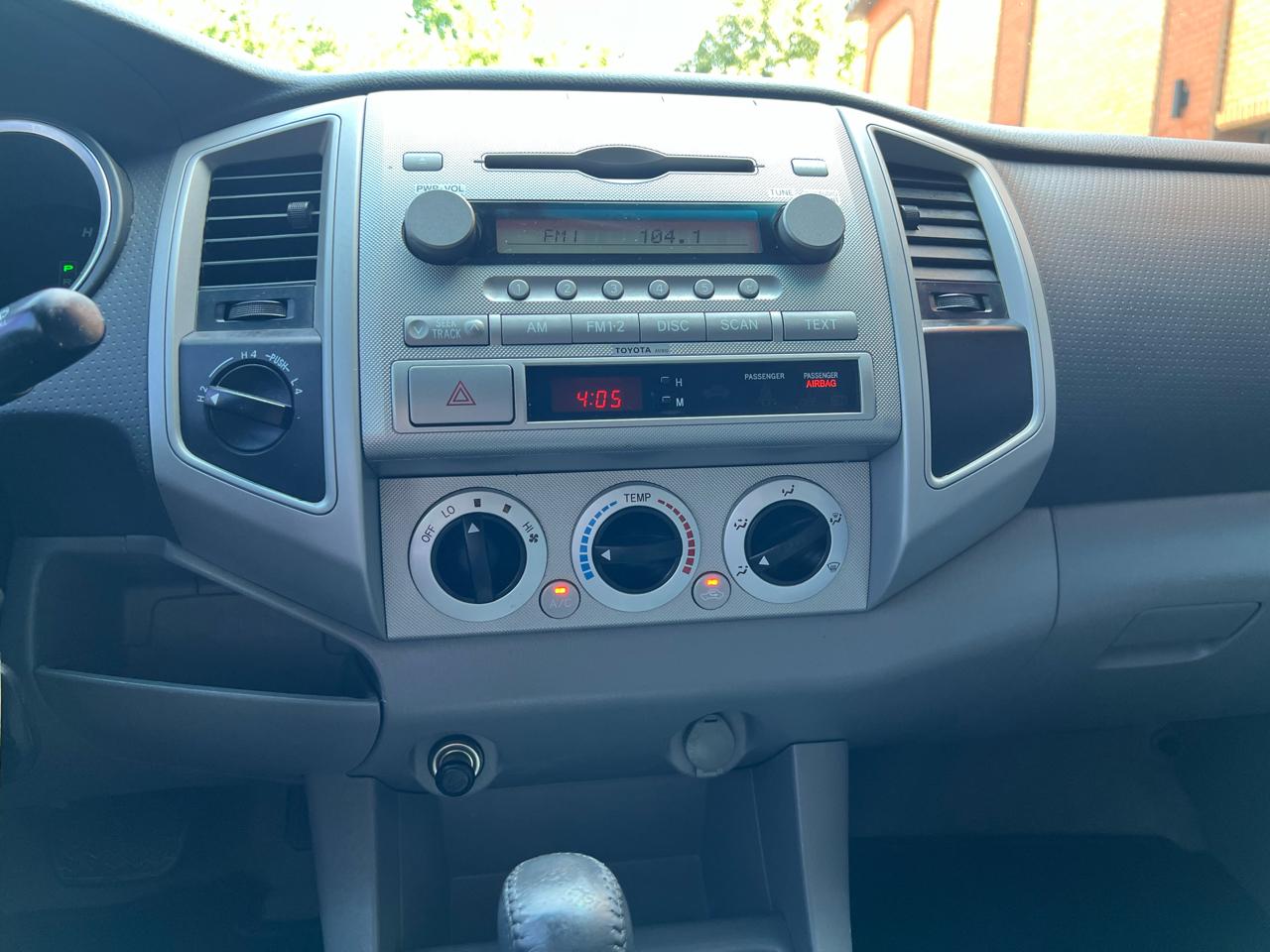 Toyota Tacoma Double Cab V6 4WD 2006