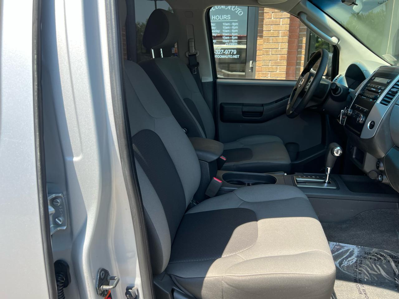 Nissan Xterra S 2WD 2009
