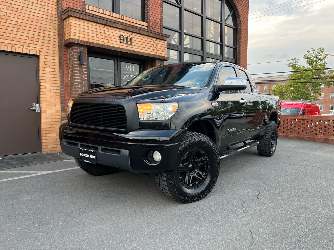 Toyota Tundra Limited Double Cab 5.7L 4WD 2008