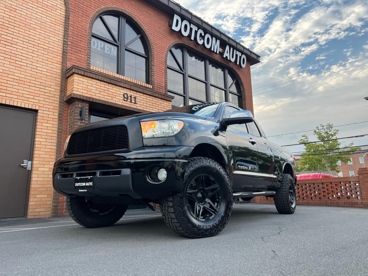 Toyota Tundra Limited Double Cab 5.7L 4WD 2008