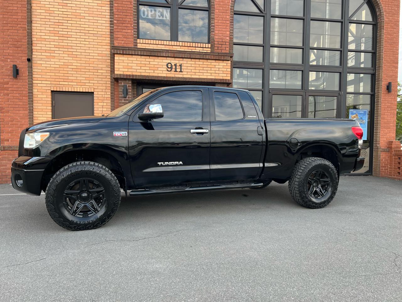Toyota Tundra Limited Double Cab 5.7L 4WD 2008