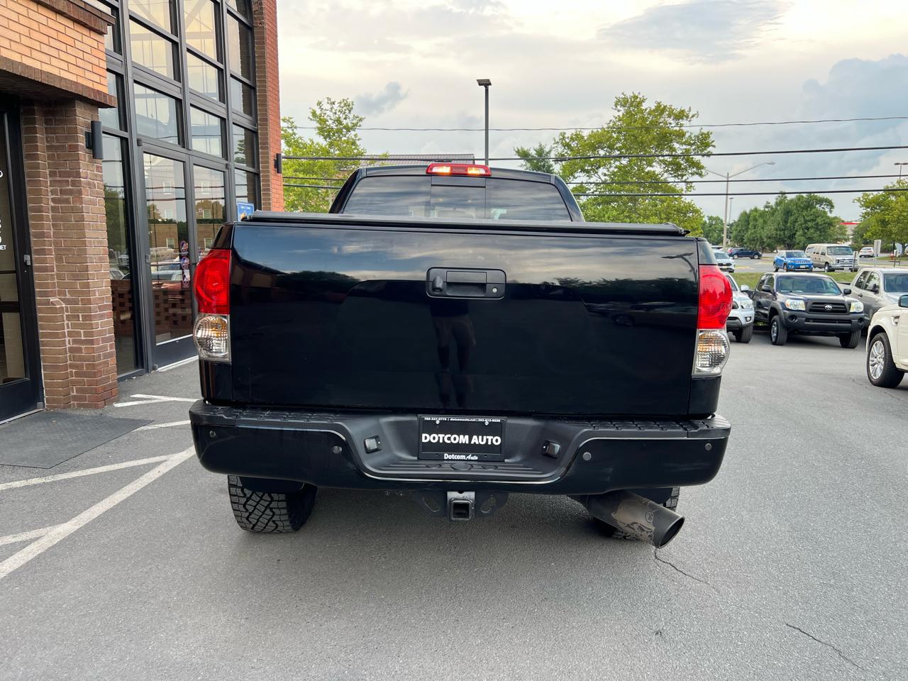 Toyota Tundra Limited Double Cab 5.7L 4WD 2008