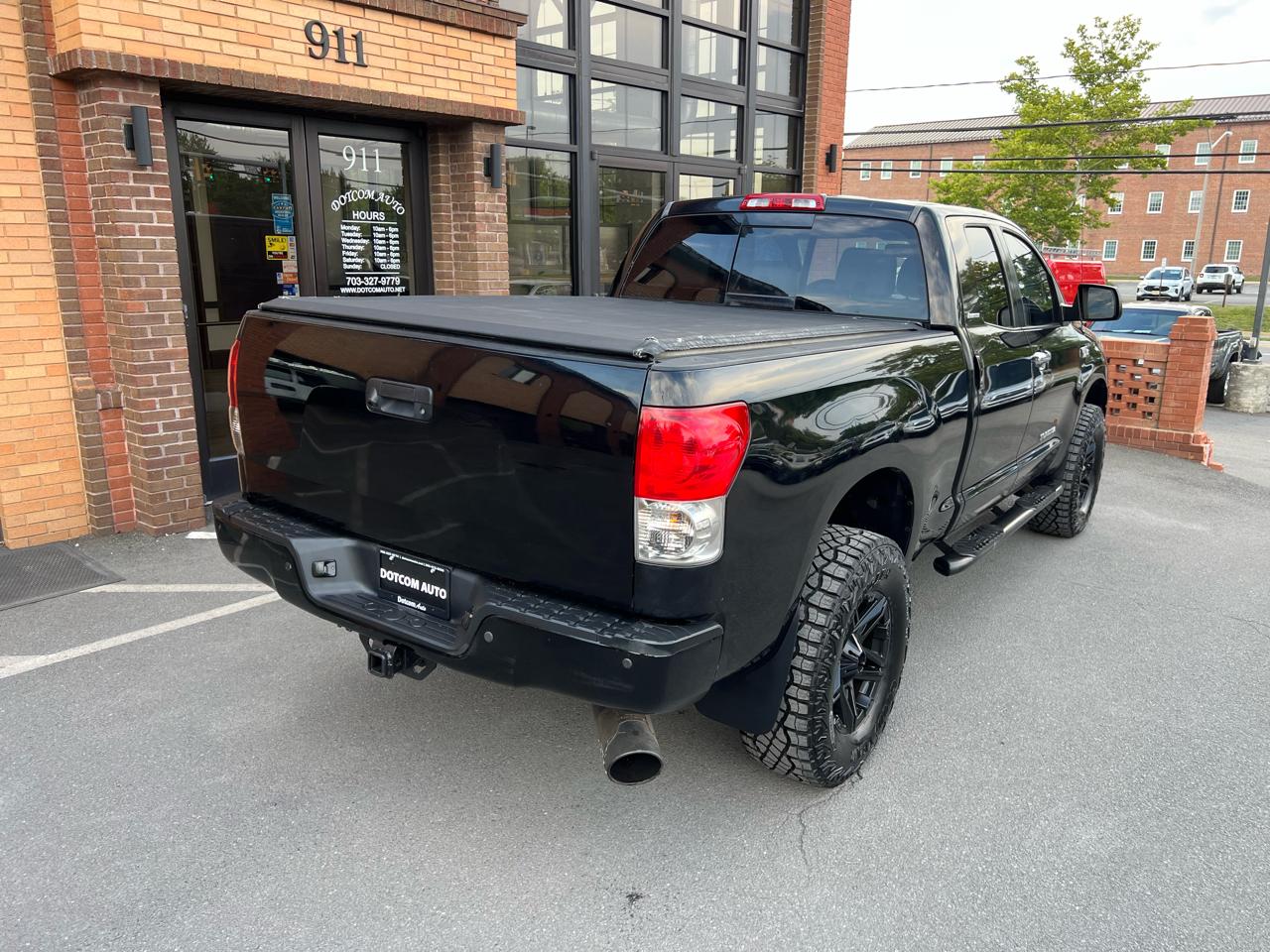 Toyota Tundra Limited Double Cab 5.7L 4WD 2008