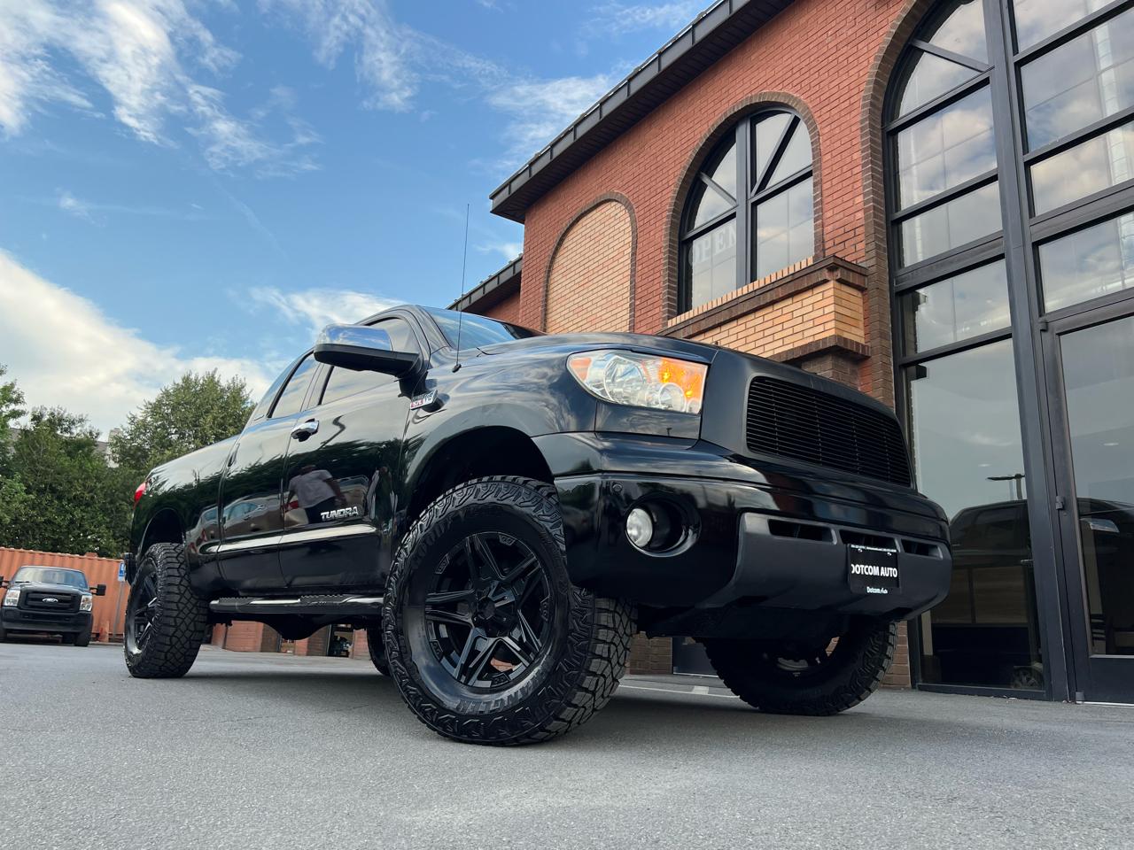 Toyota Tundra Limited Double Cab 5.7L 4WD 2008
