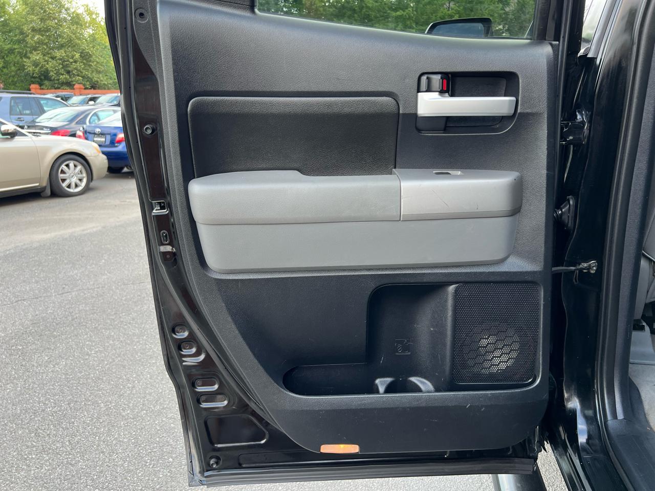 Toyota Tundra Limited Double Cab 5.7L 4WD 2008
