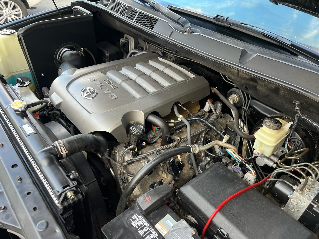 Toyota Tundra Limited Double Cab 5.7L 4WD 2008