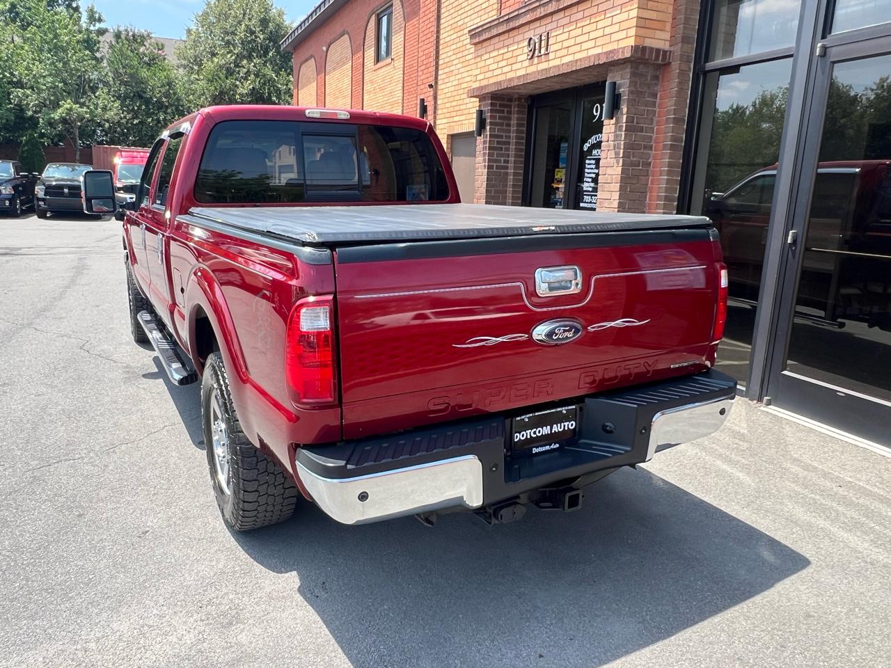 Ford F-250 SD Lariat Crew Cab Short Bed 4WD 2015