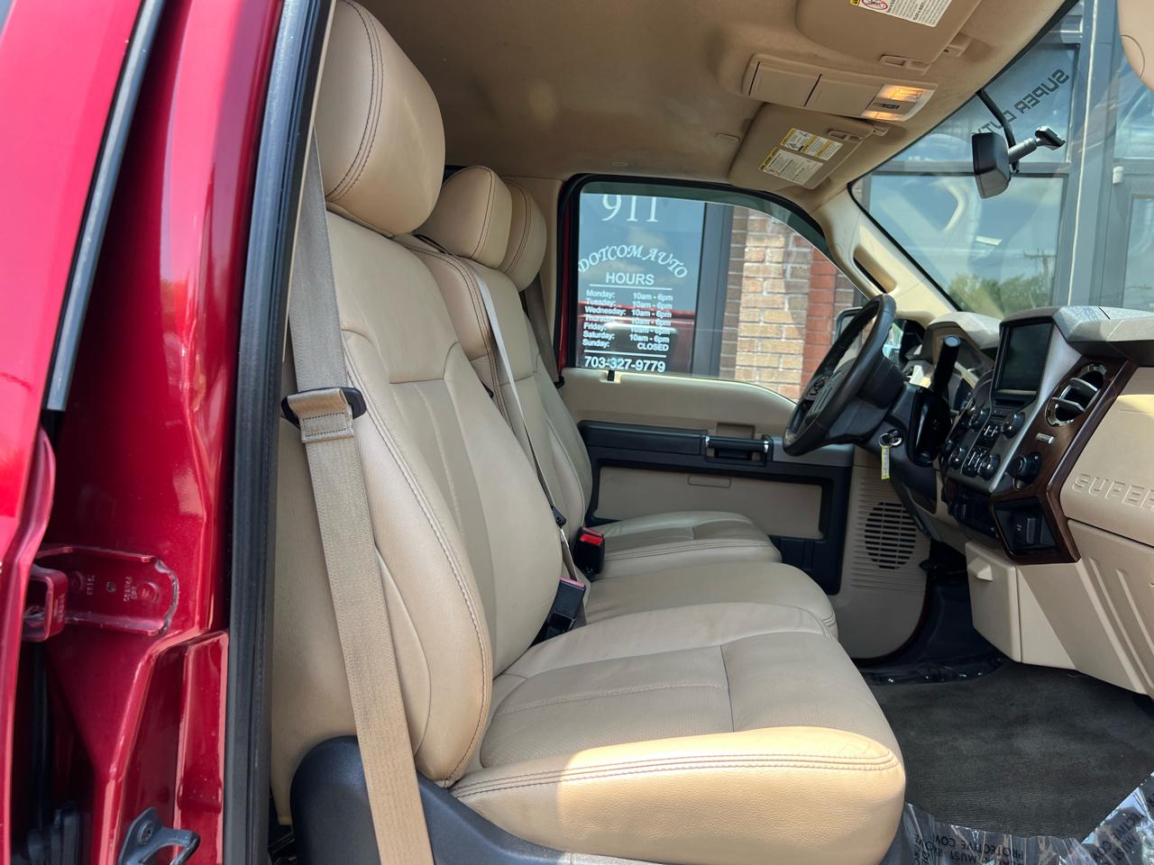 Ford F-250 SD Lariat Crew Cab Short Bed 4WD 2015