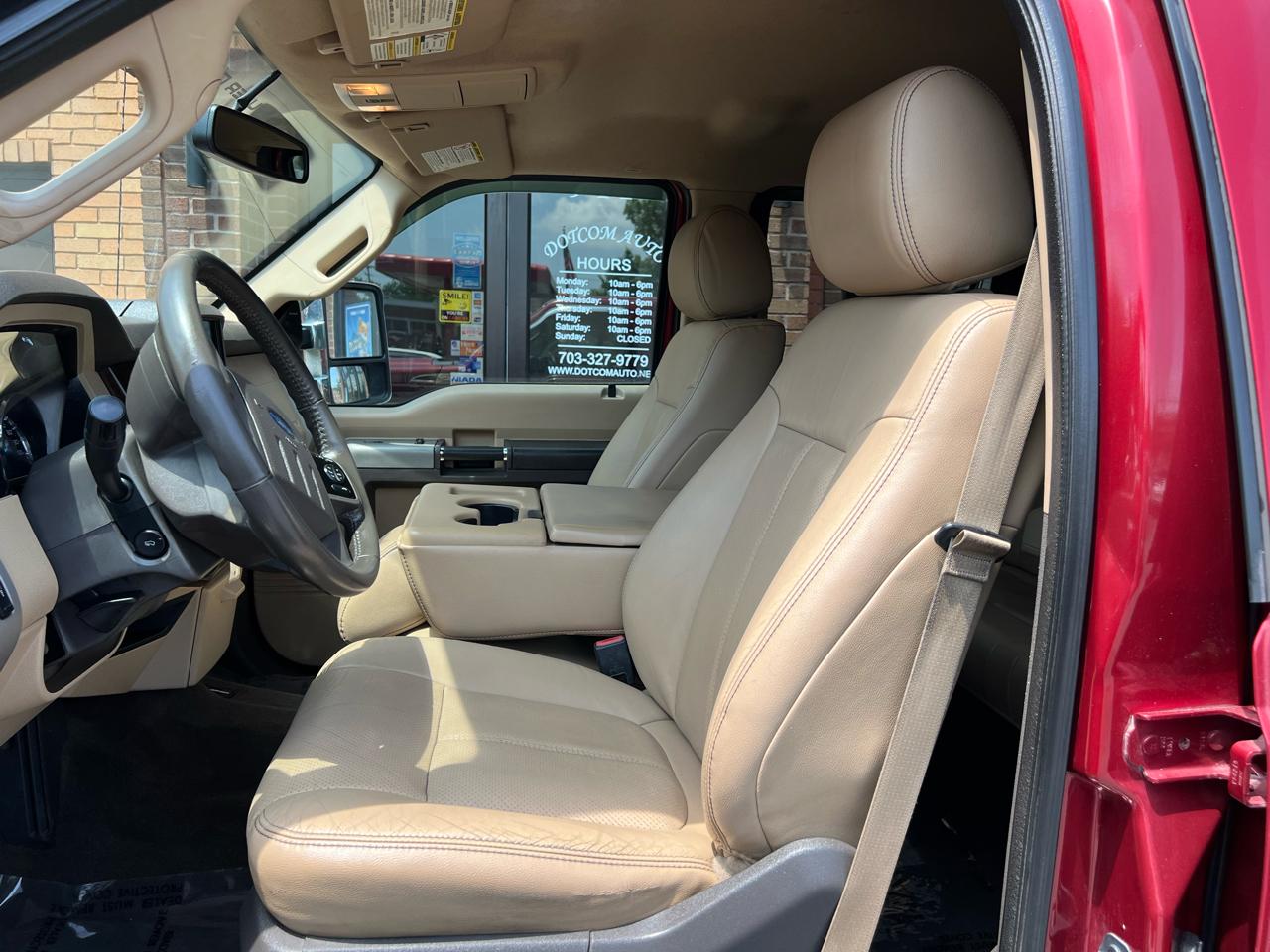 Ford F-250 SD Lariat Crew Cab Short Bed 4WD 2015