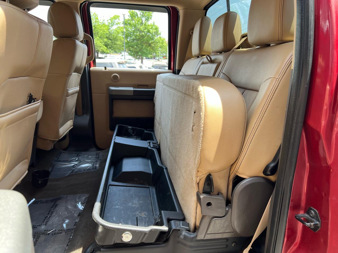 Ford F-250 SD Lariat Crew Cab Short Bed 4WD 2015