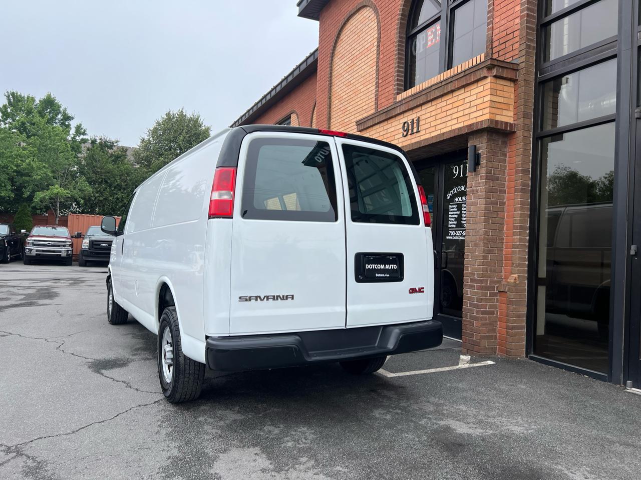 GMC Savana G3500 Extended Cargo 2009