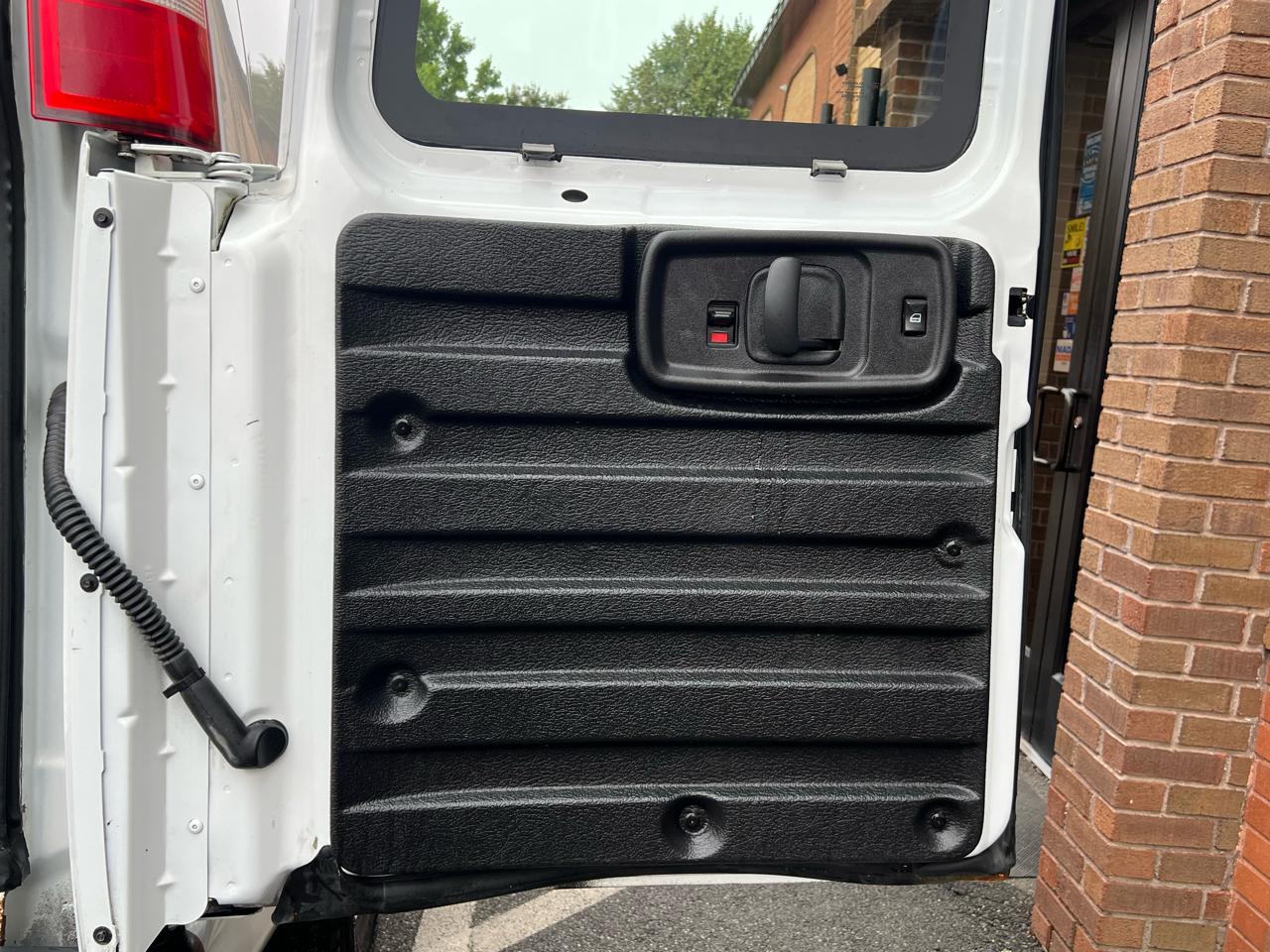 GMC Savana G3500 Extended Cargo 2009