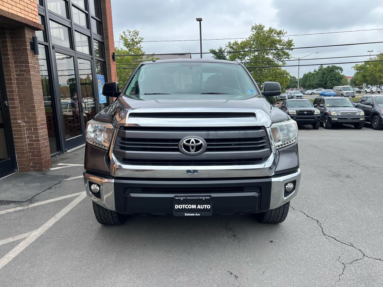 Toyota Tundra SR5 5.7L V8 Double Cab 4WD 2014