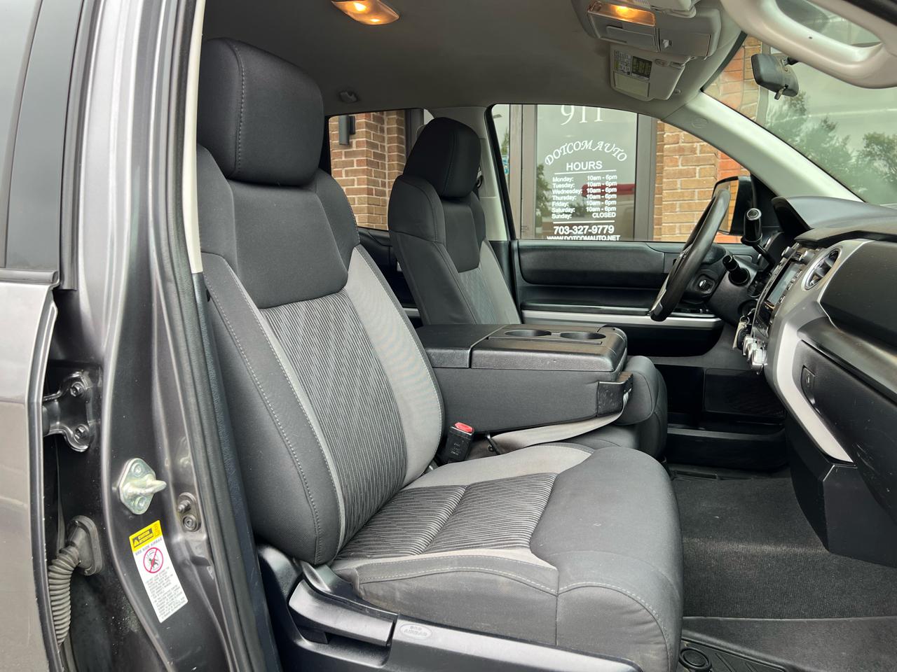 Toyota Tundra SR5 5.7L V8 Double Cab 4WD 2014