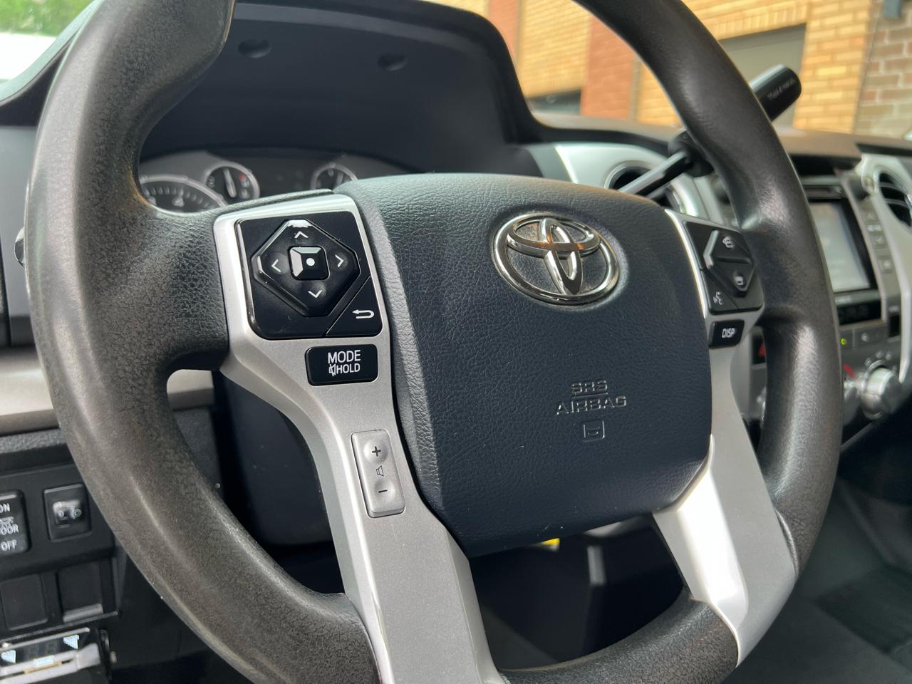 Toyota Tundra SR5 5.7L V8 Double Cab 4WD 2014
