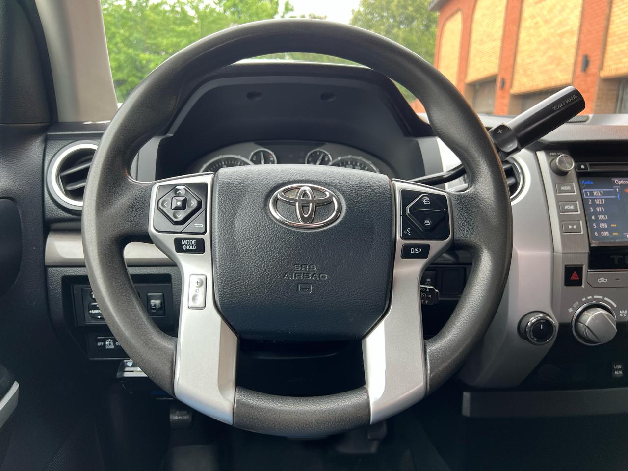 Toyota Tundra SR5 5.7L V8 Double Cab 4WD 2014