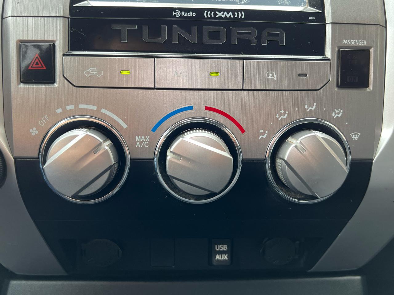 Toyota Tundra SR5 5.7L V8 Double Cab 4WD 2014