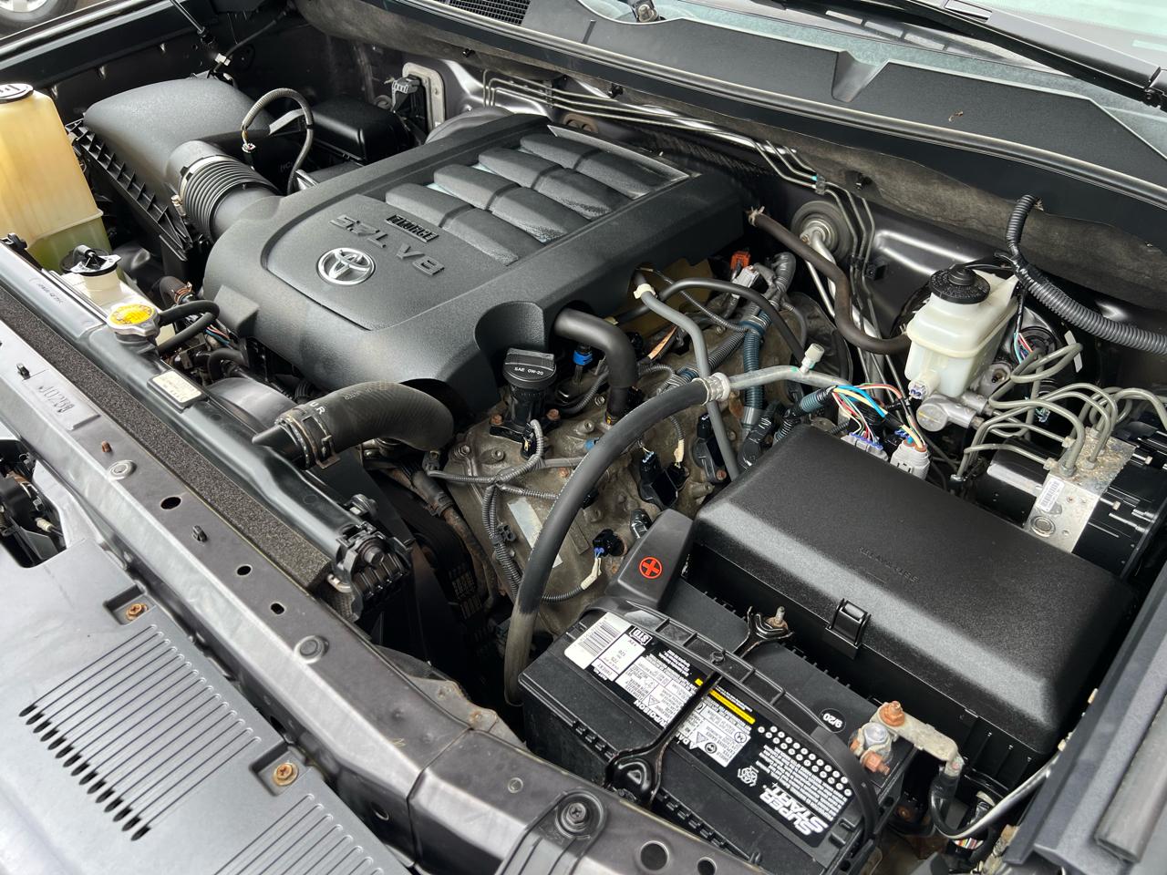 Toyota Tundra SR5 5.7L V8 Double Cab 4WD 2014