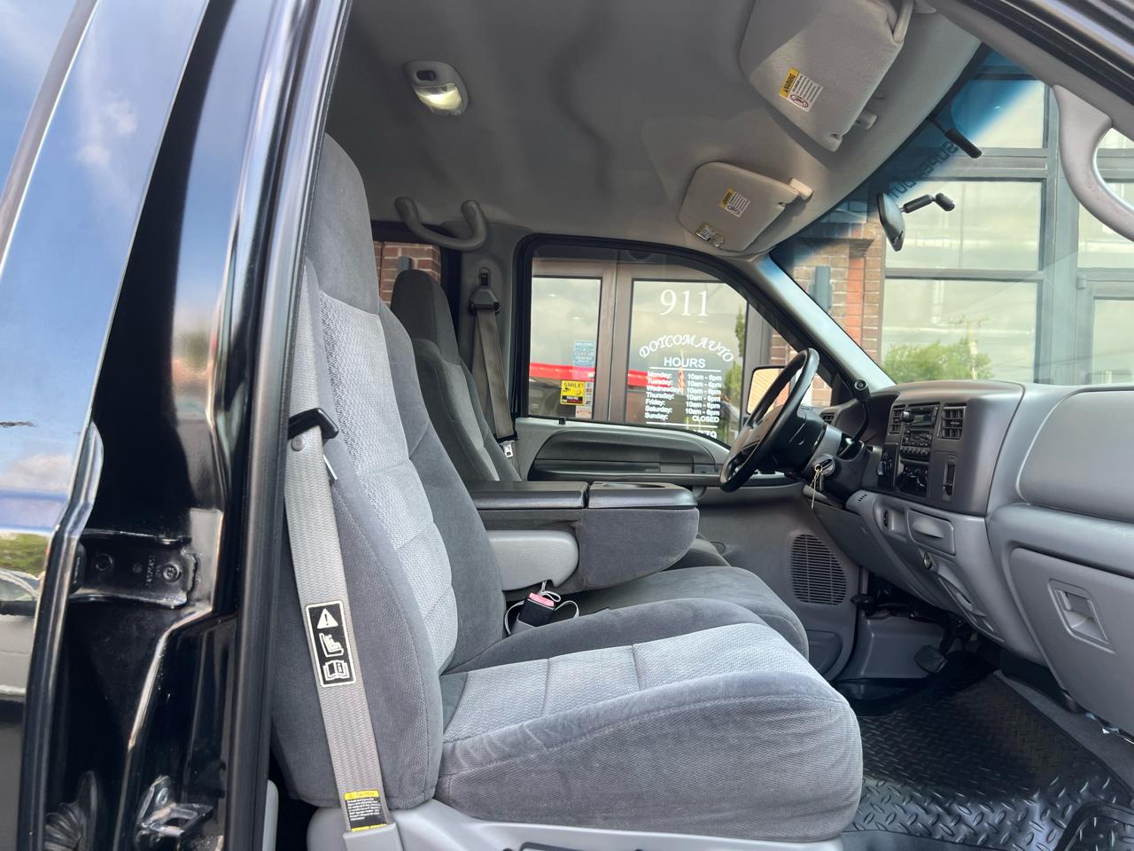 Ford F-350 SD Lariat Crew Cab Long Bed 4WD 2002