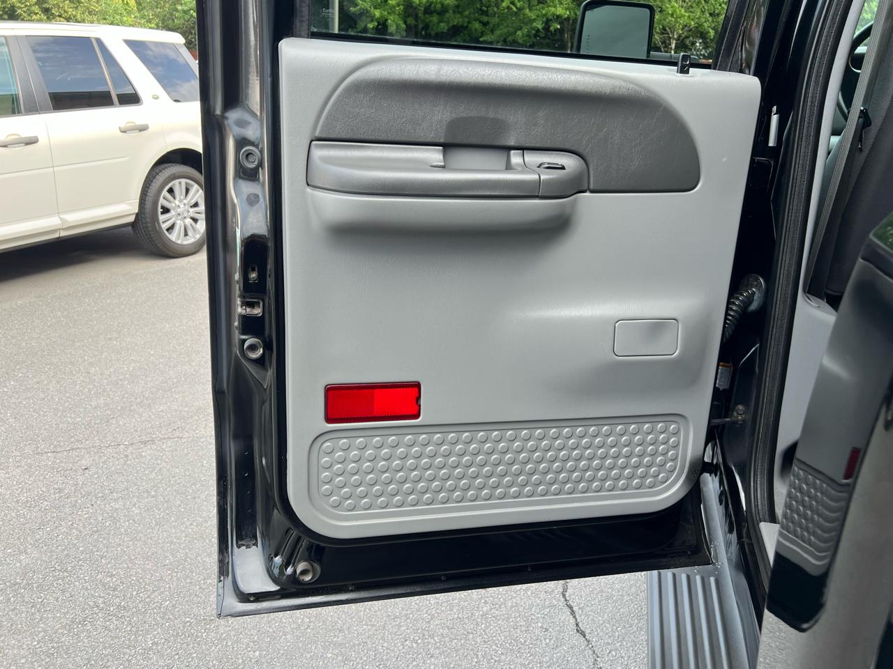 Ford F-350 SD Lariat Crew Cab Long Bed 4WD 2002