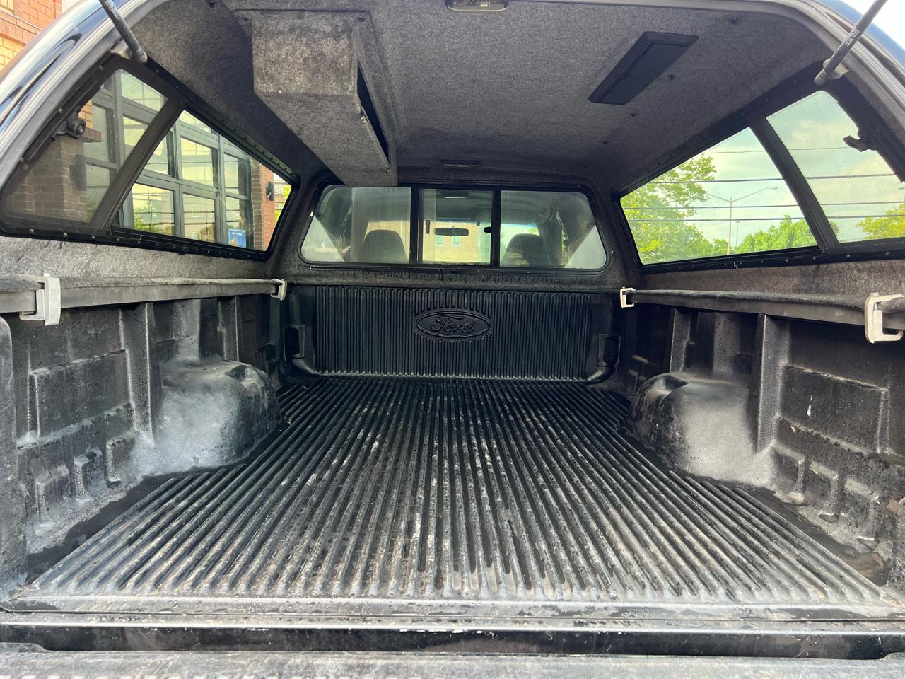 Ford F-350 SD Lariat Crew Cab Long Bed 4WD 2002