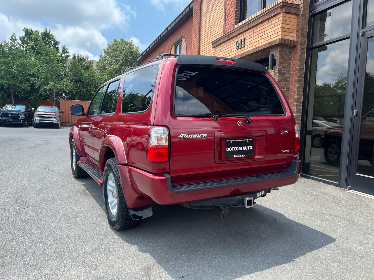 Toyota 4Runner SR5 2WD 2002