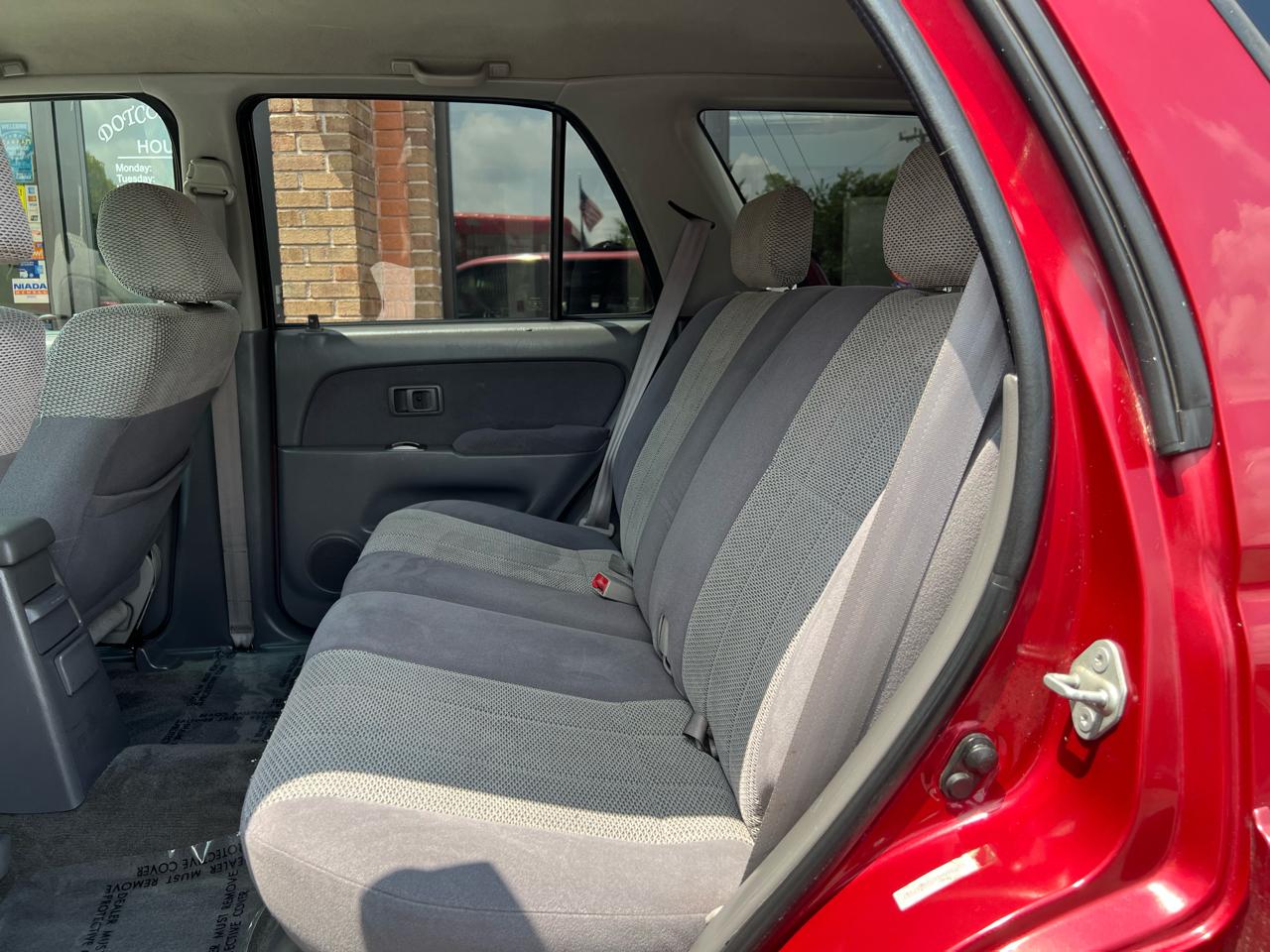 Toyota 4Runner SR5 2WD 2002