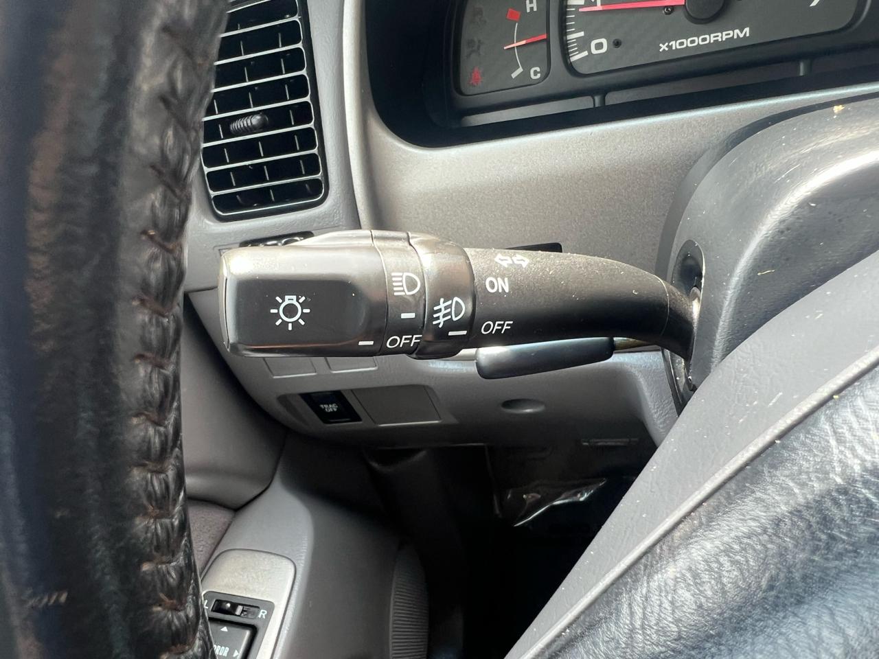 Toyota 4Runner SR5 2WD 2002