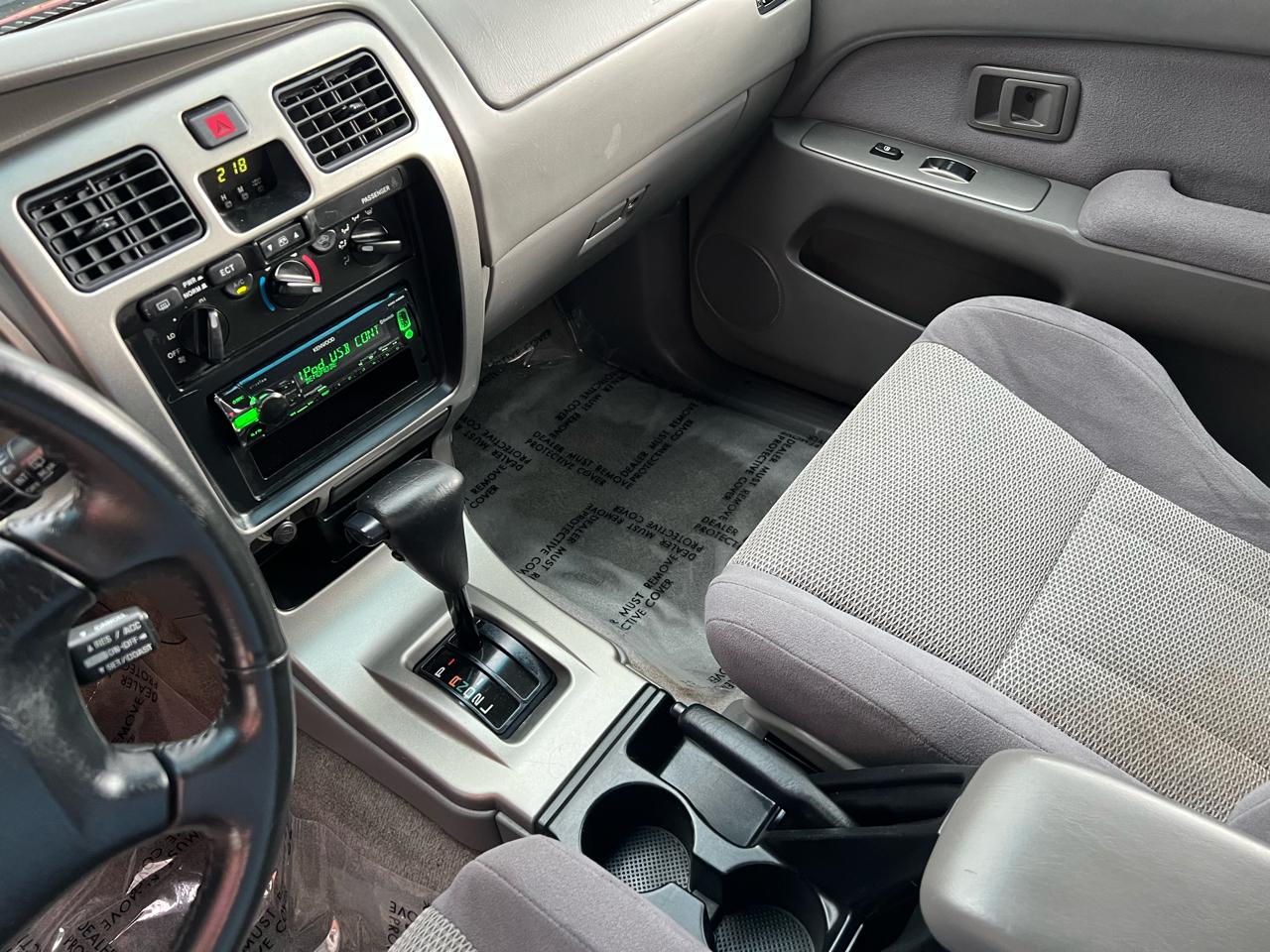 Toyota 4Runner SR5 2WD 2002