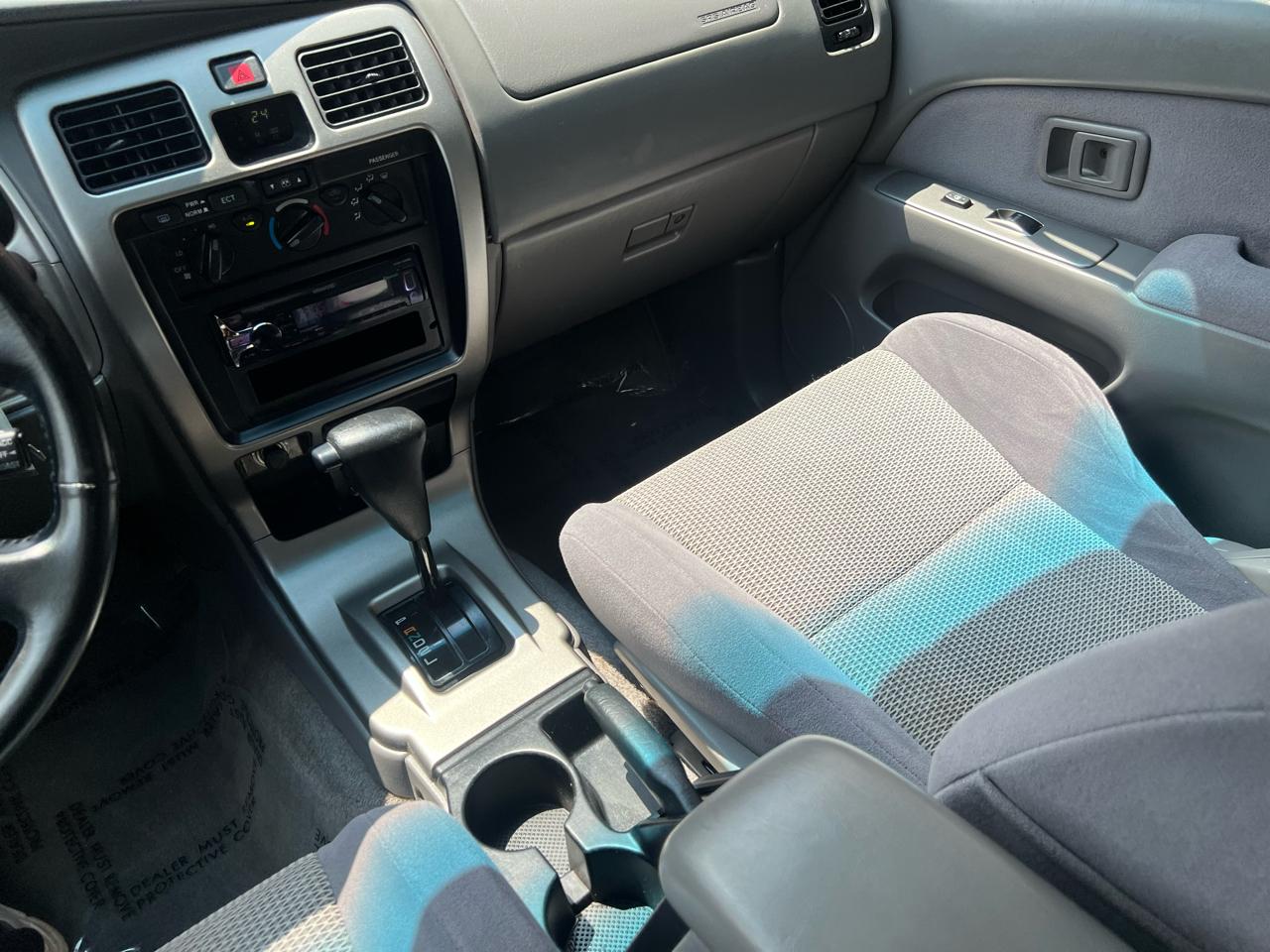 Toyota 4Runner SR5 2WD 2002