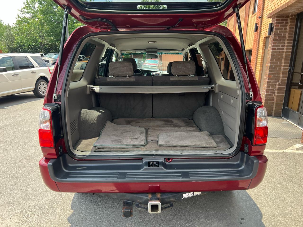 Toyota 4Runner SR5 2WD 2002