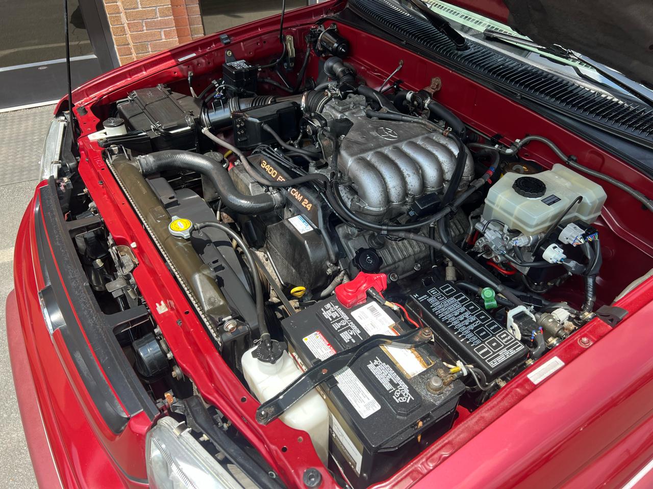 Toyota 4Runner SR5 2WD 2002