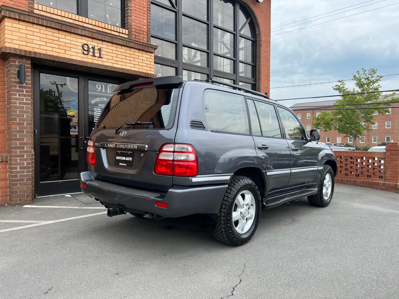Toyota Land Cruiser 4WD 2003