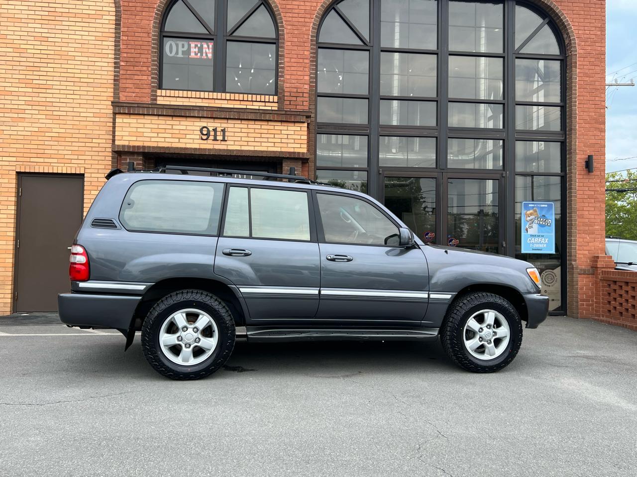 Toyota Land Cruiser 4WD 2003