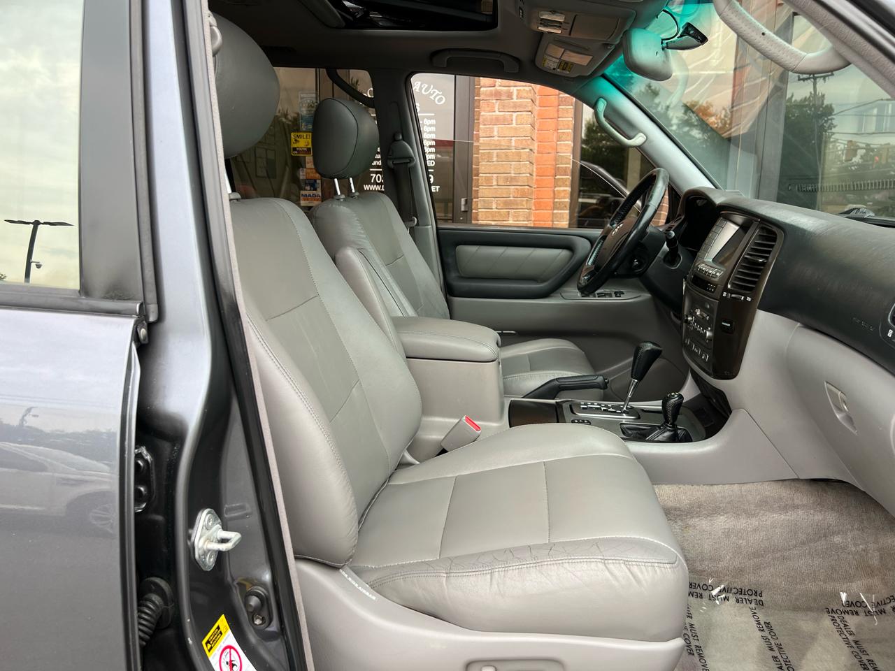 Toyota Land Cruiser 4WD 2003