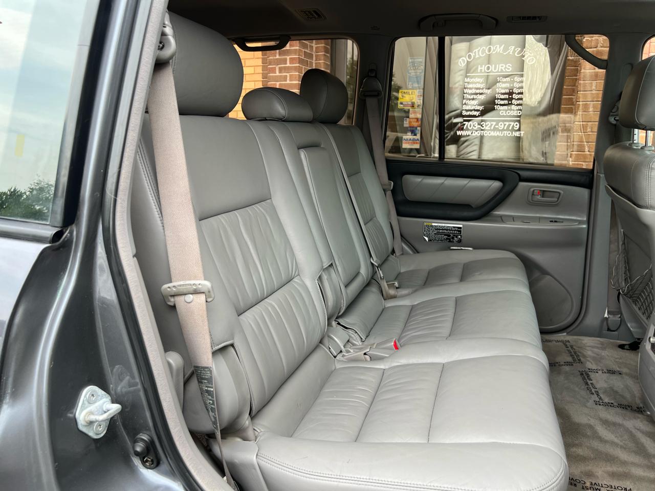 Toyota Land Cruiser 4WD 2003