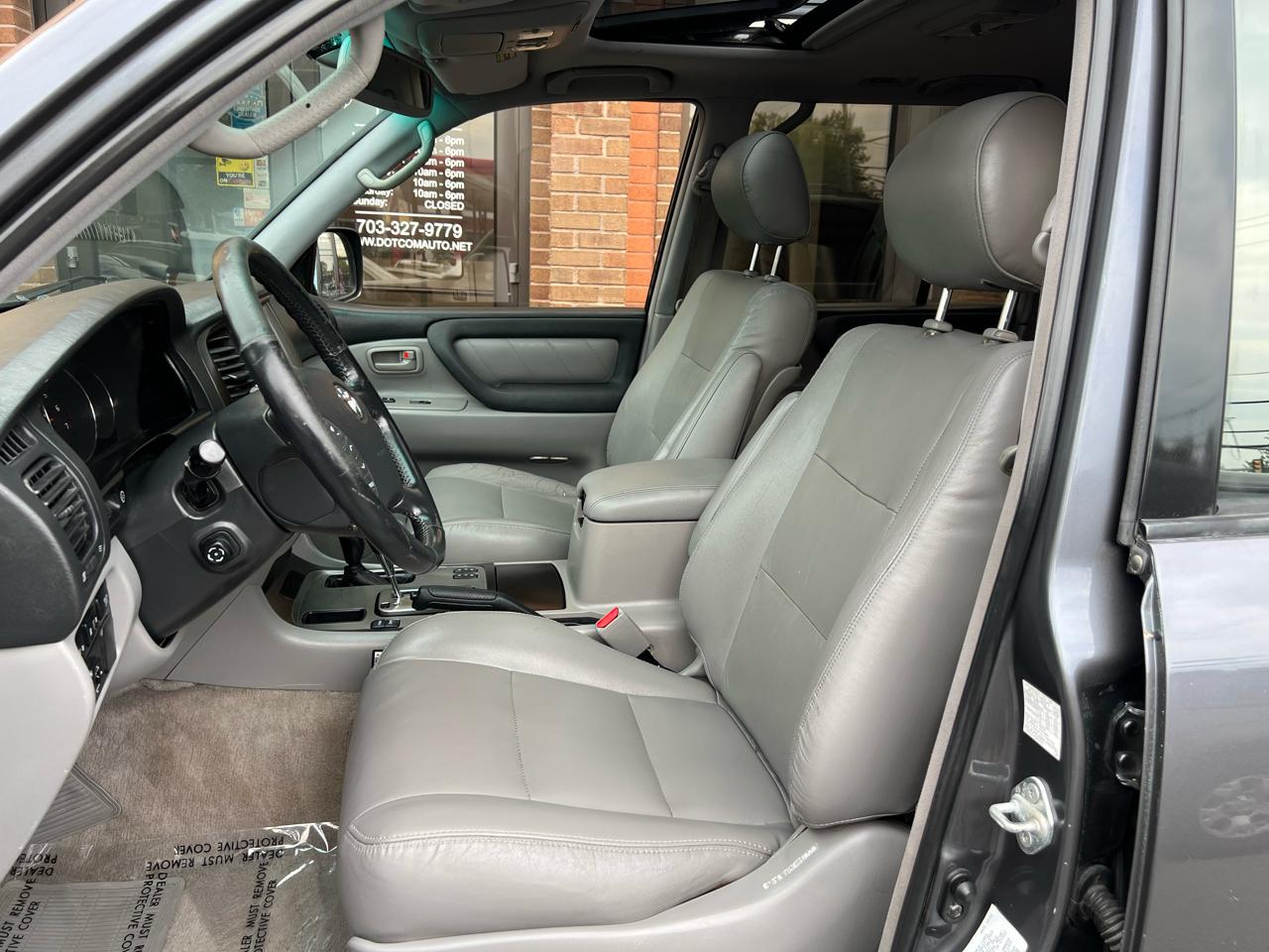 Toyota Land Cruiser 4WD 2003
