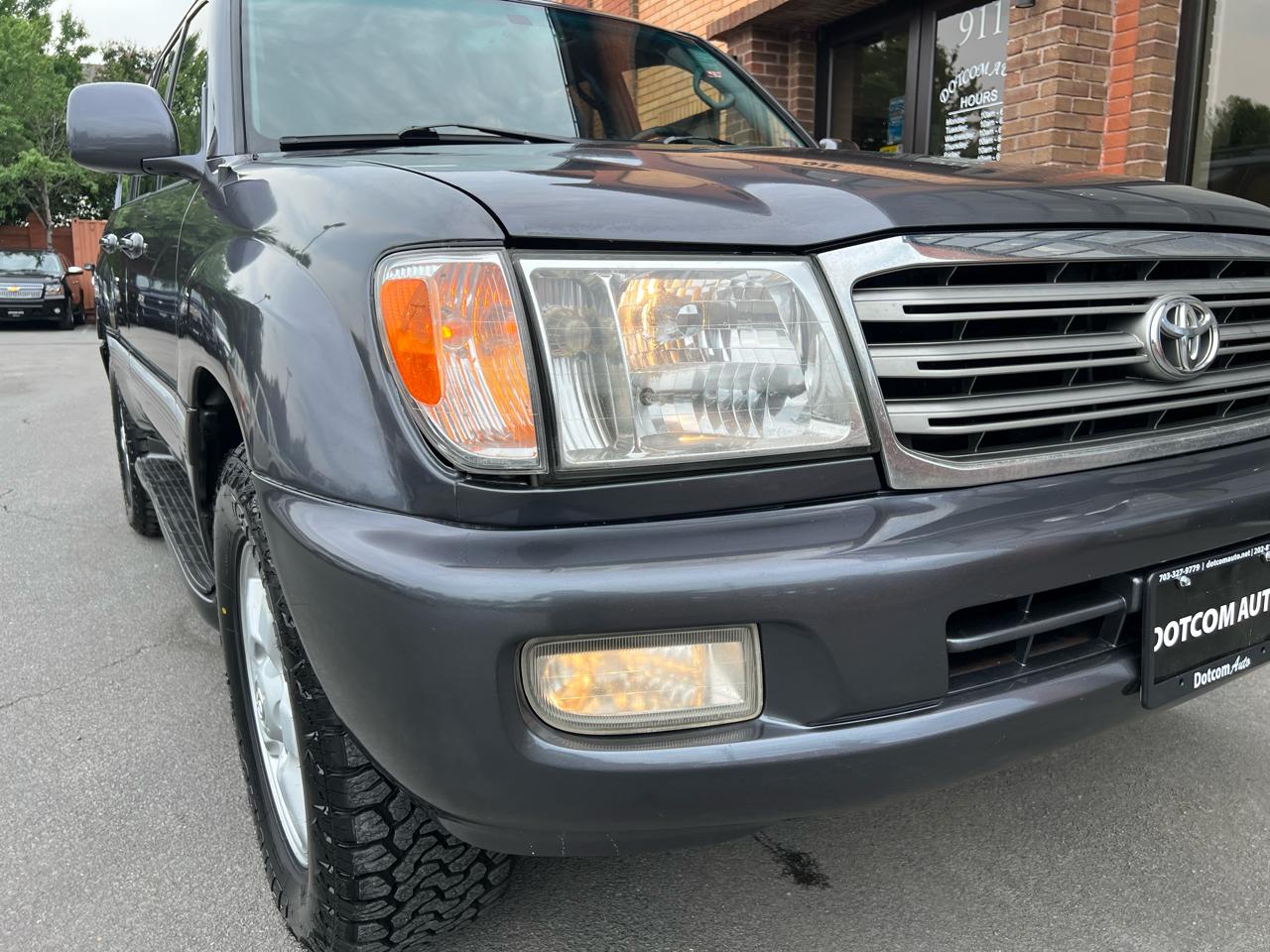 Toyota Land Cruiser 4WD 2003