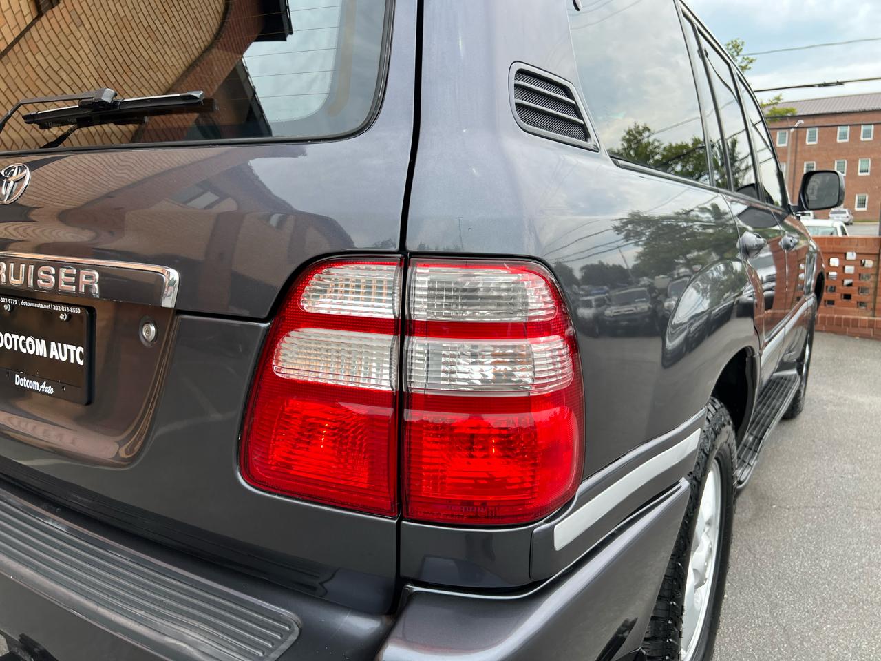 Toyota Land Cruiser 4WD 2003