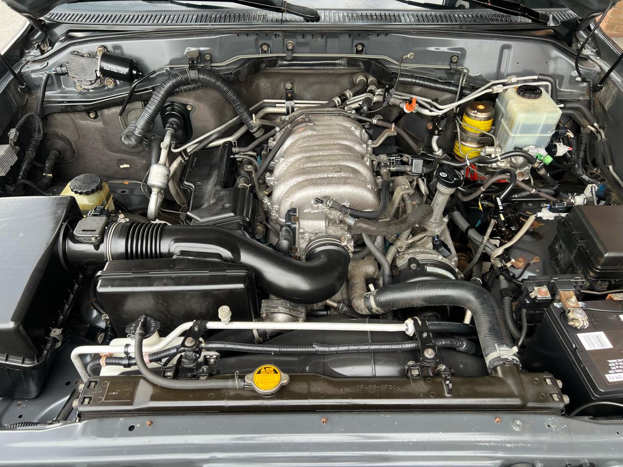 Toyota Land Cruiser 4WD 2003