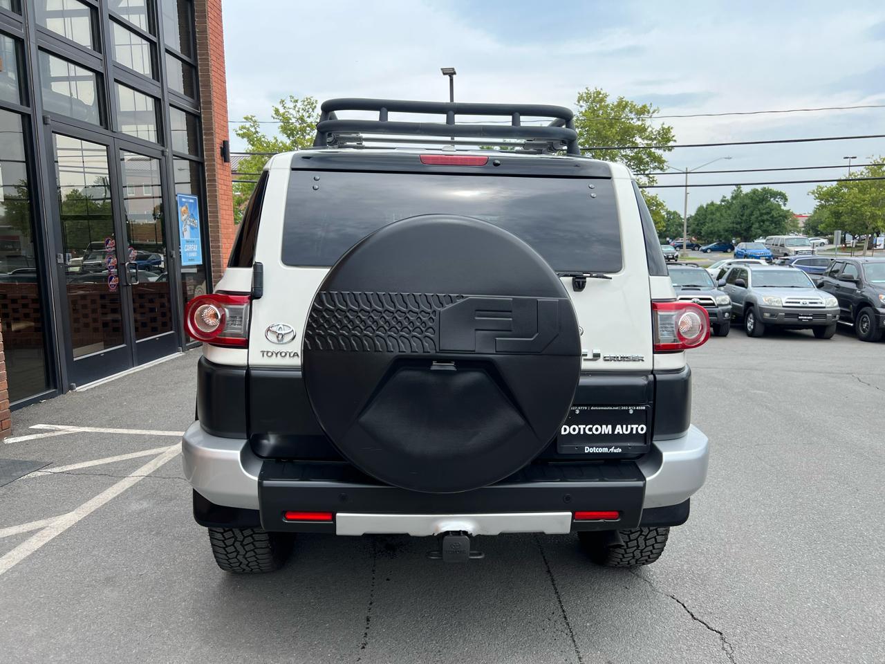 Toyota FJ Cruiser 4WD MT 2013