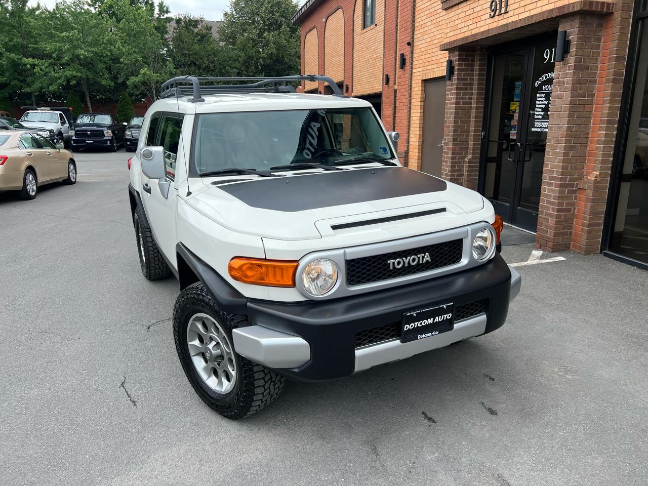 Toyota FJ Cruiser 4WD MT 2013
