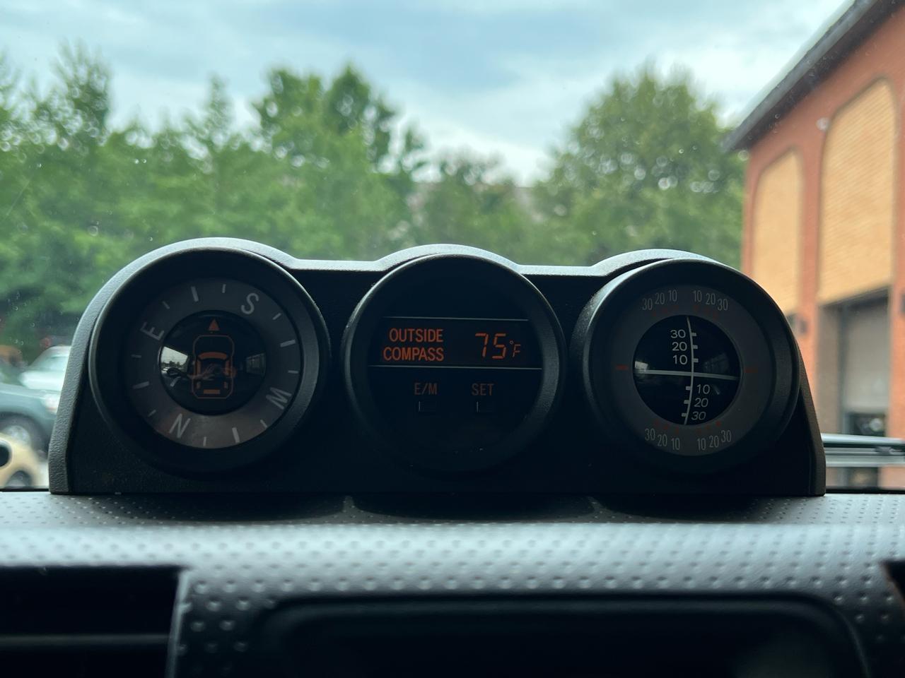 Toyota FJ Cruiser 4WD MT 2013